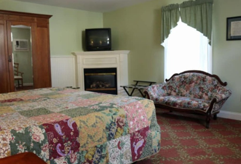 فندق Kearsarge Inn