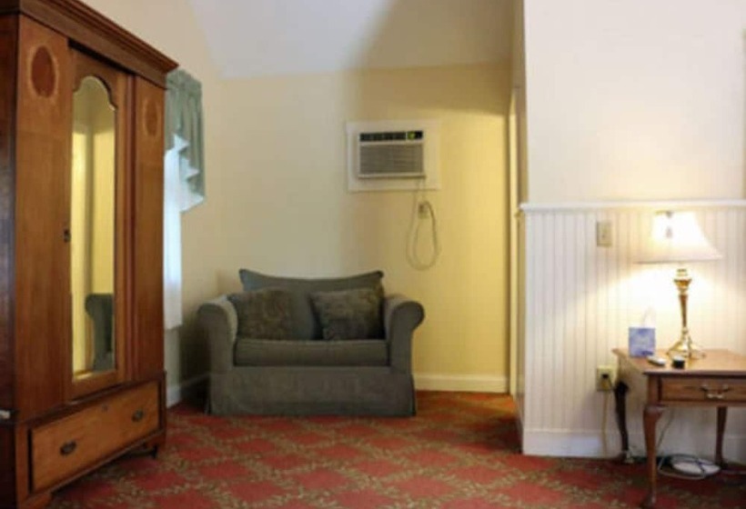 فندق Kearsarge Inn