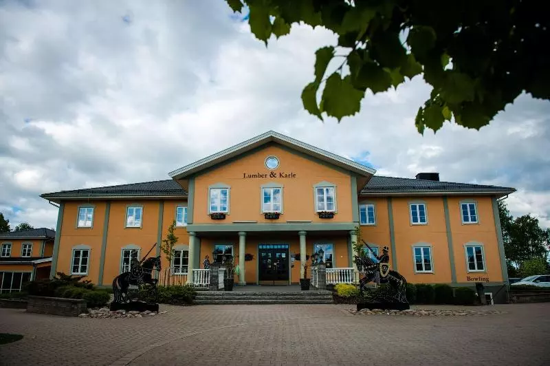 Hôtel Lumber & Karle