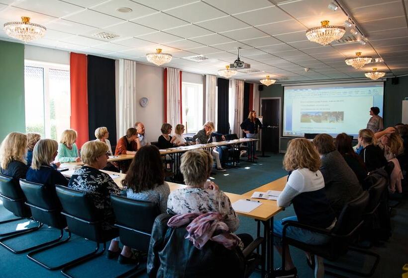 בית מלון כפרי Lumber & Karle