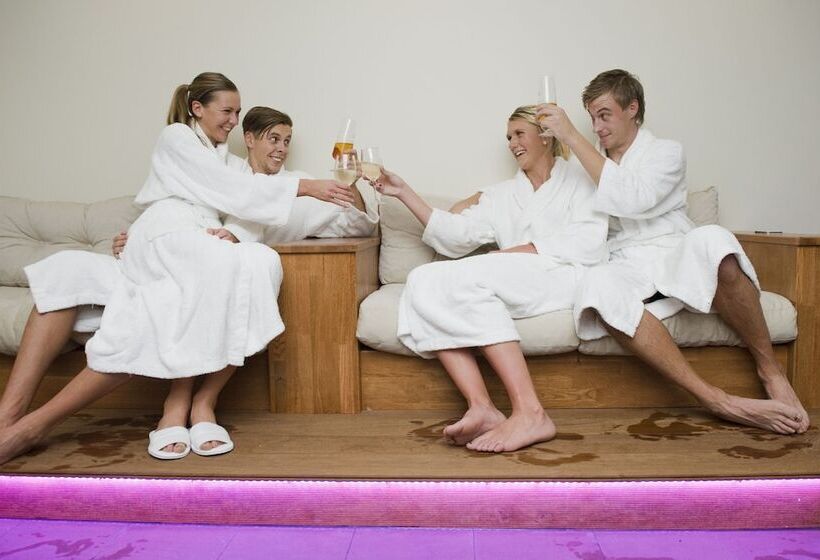 בית מלון כפרי Lumber & Karle