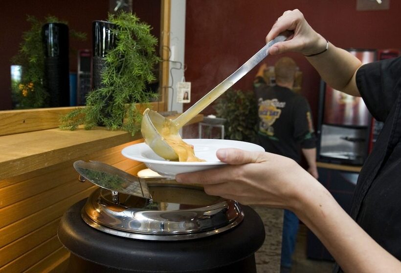 בית מלון כפרי Lumber & Karle