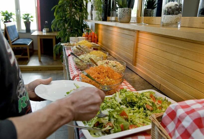 בית מלון כפרי Lumber & Karle