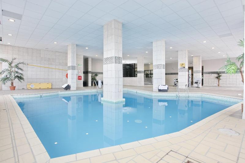 Pomeroy Hotel & Conference Centre