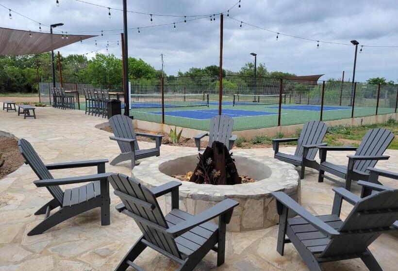 فندق Sage Hill Inn & Spa