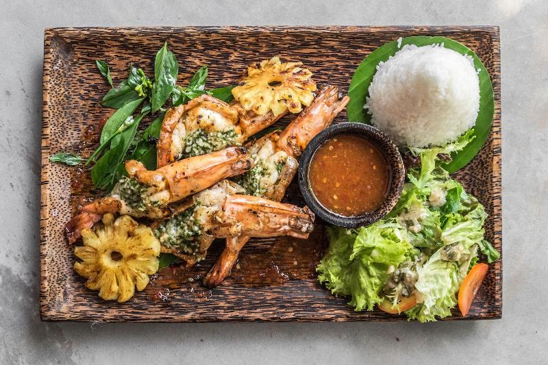 בית מלון כפרי Sahaa Beach Resort