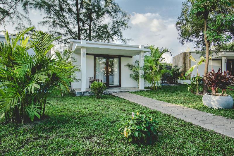 בית מלון כפרי Sahaa Beach Resort