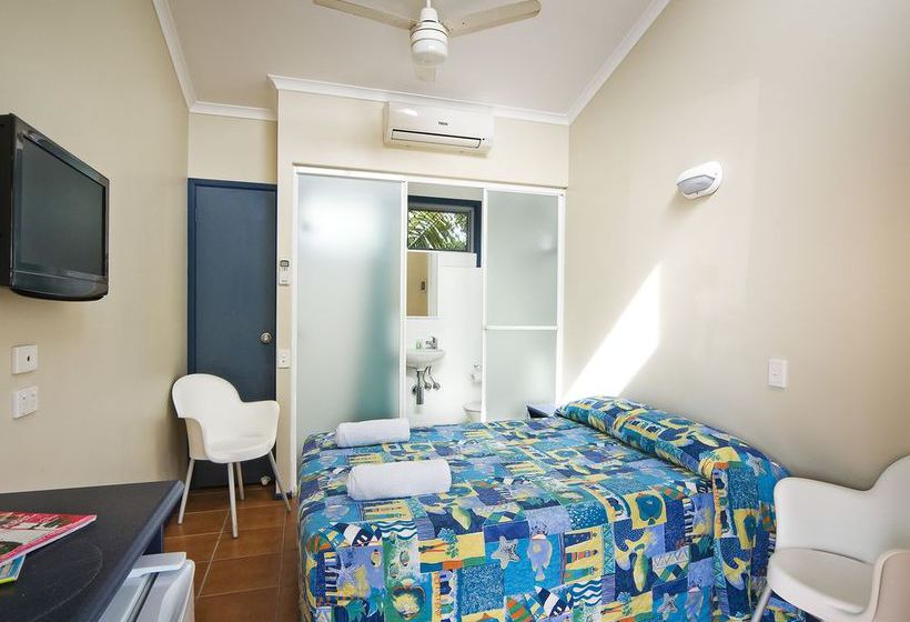 Отель Apartment 3 Surfside