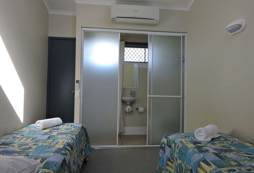 Отель Apartment 3 Surfside