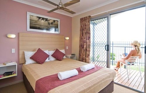 Отель Apartment 3 Surfside