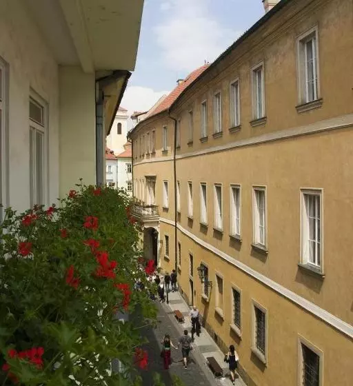 هتل U Stare Pani  At The Old Lady