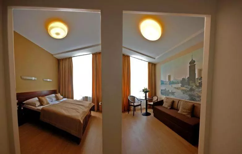 هتل U Stare Pani  At The Old Lady