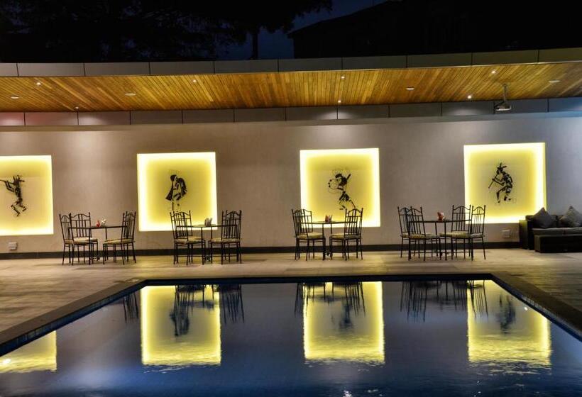 Hotelli The Zehneria By Sarovar Portico India