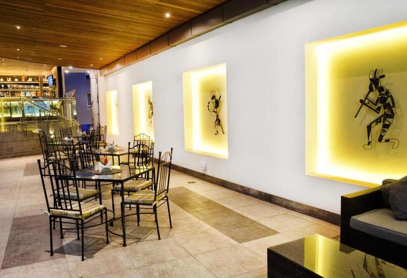 Hotelli The Zehneria By Sarovar Portico India