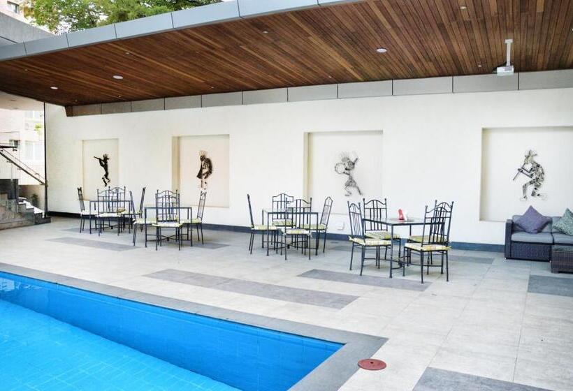 Hotelli The Zehneria By Sarovar Portico India