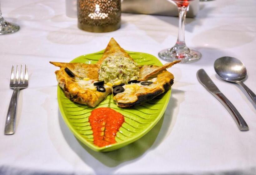 Hotelli The Zehneria By Sarovar Portico India