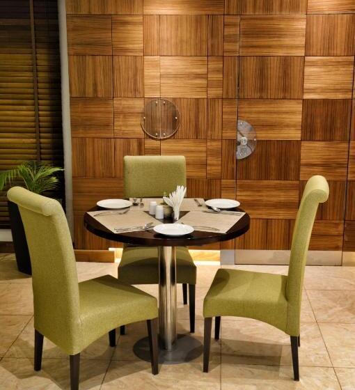 Hotelli The Zehneria By Sarovar Portico India