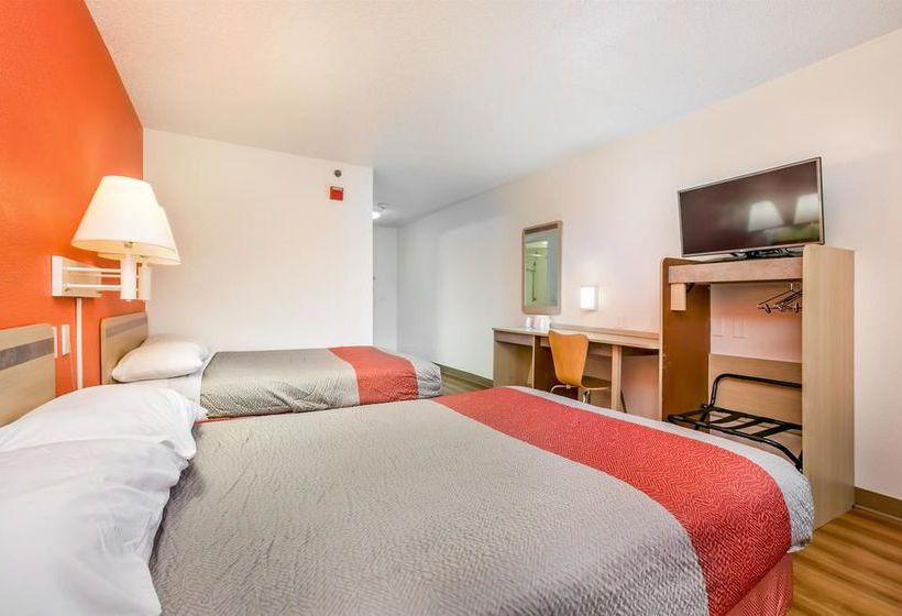 Motel 6 Minneapolis Airport - Mall Of America