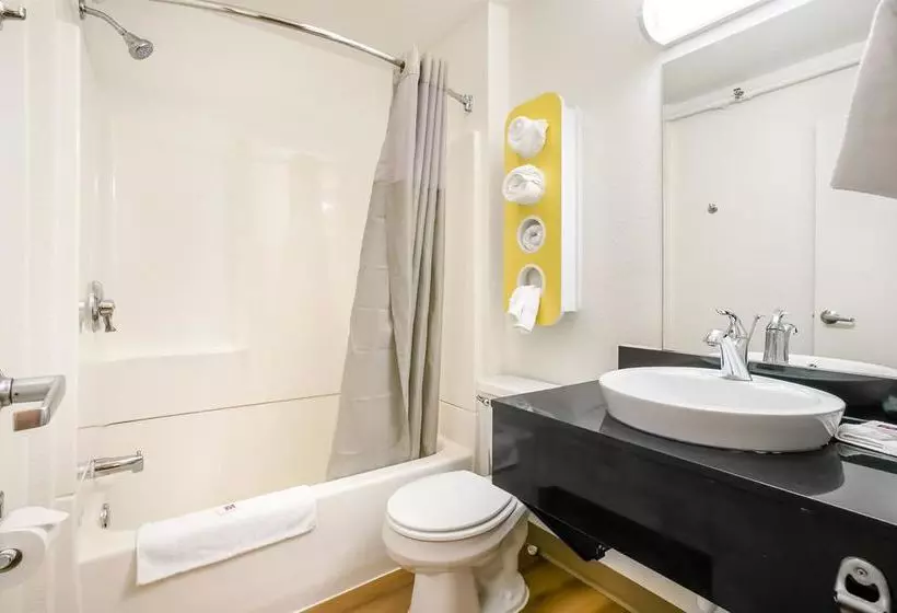 Motel 6 Minneapolis Airport - Mall Of America