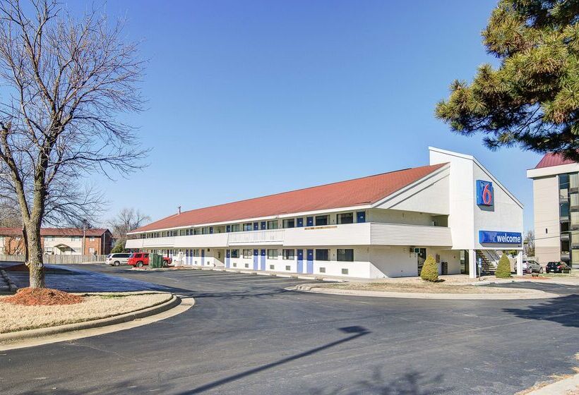 Motel 6springfield, Mo  North