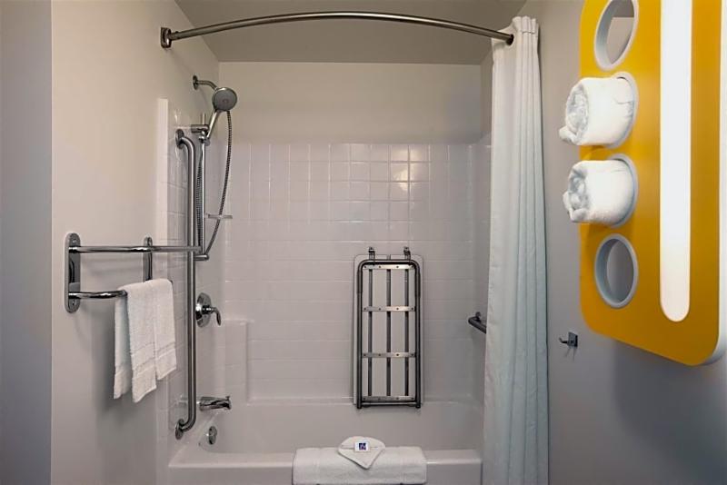 Motel 6swift Current, Sk