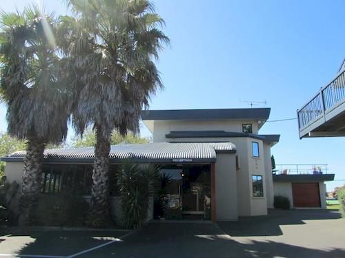 Мотель Midtown Motor Inn