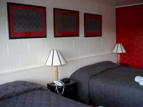 Мотель Midtown Motor Inn