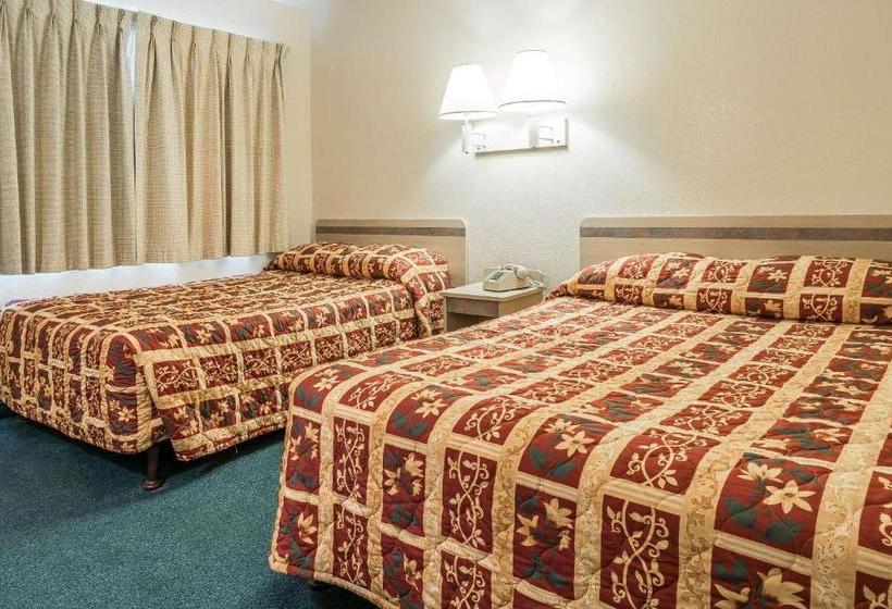 فندق على الطريق Rodeway Inn