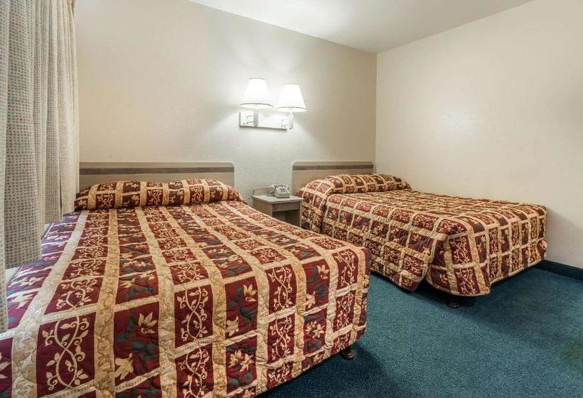 فندق على الطريق Rodeway Inn