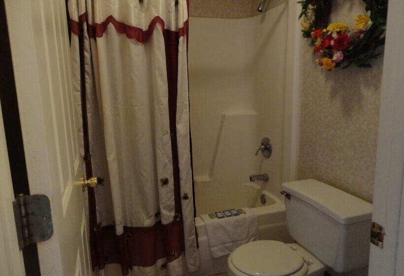 מוטל Royal Inn And Suites