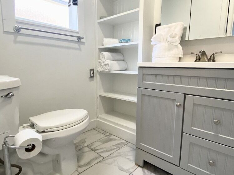 모텔 St Maurice Beach Inn