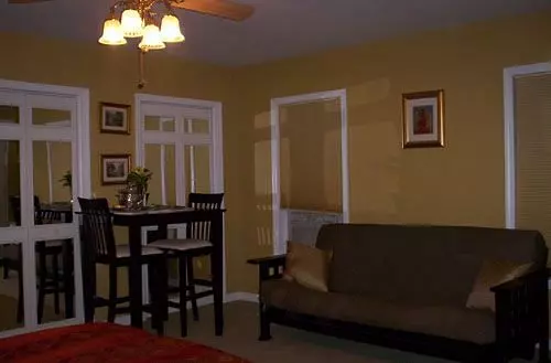 Southern Elegance Bed And Breakfast Inn