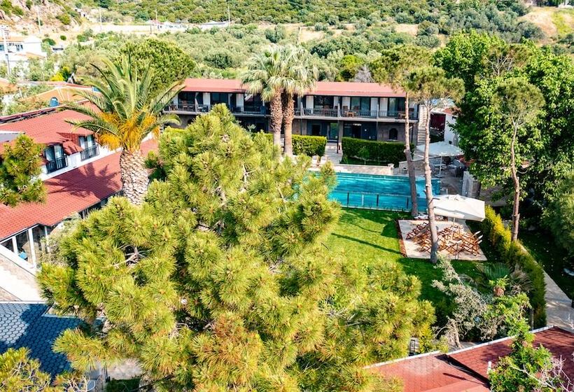 Assos Hunters Hotel   Special Class