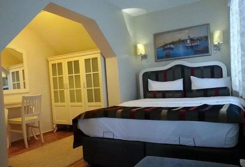 Taksim Home