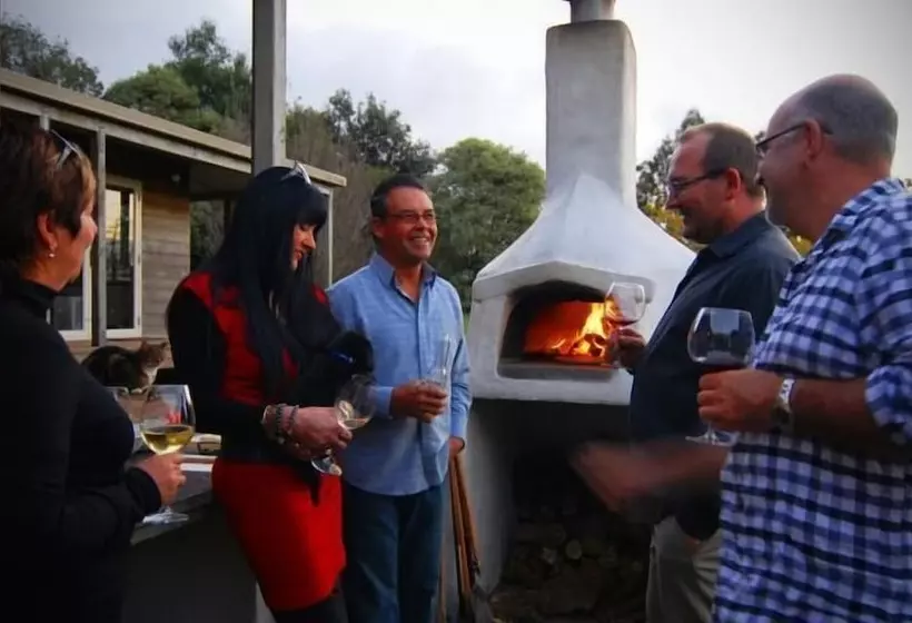 צימר Puketotara Lodge