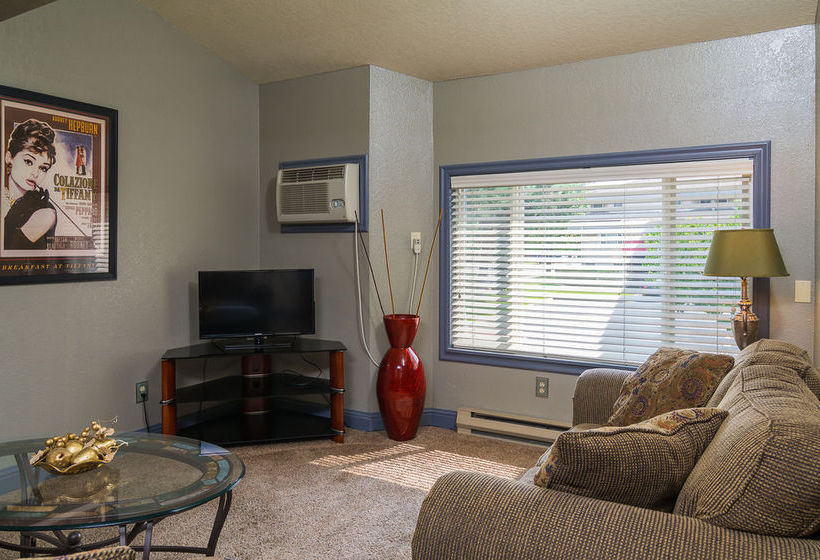 Bond Street Motel Apartments