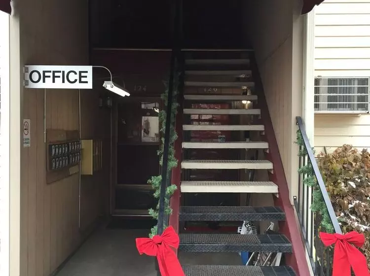 Bond Street Motel Apartments