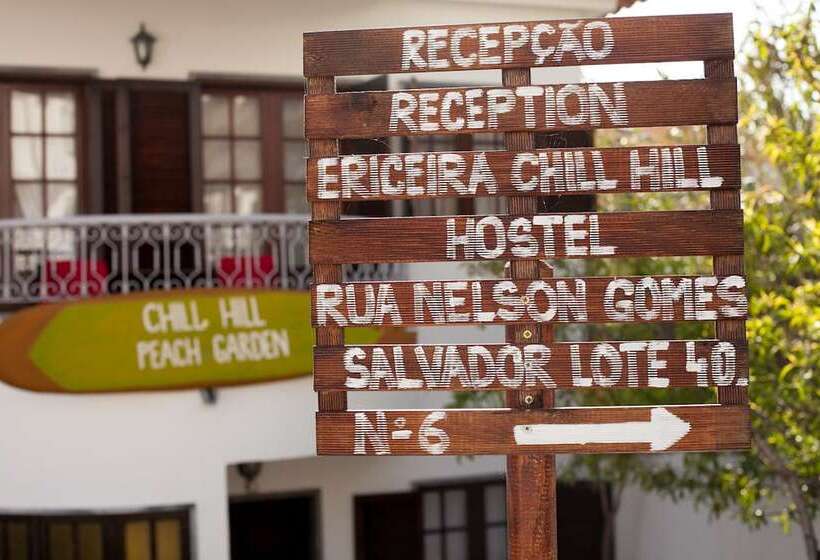 Ericeira Chill Hill Hostel & Private Rooms   Peach Garden