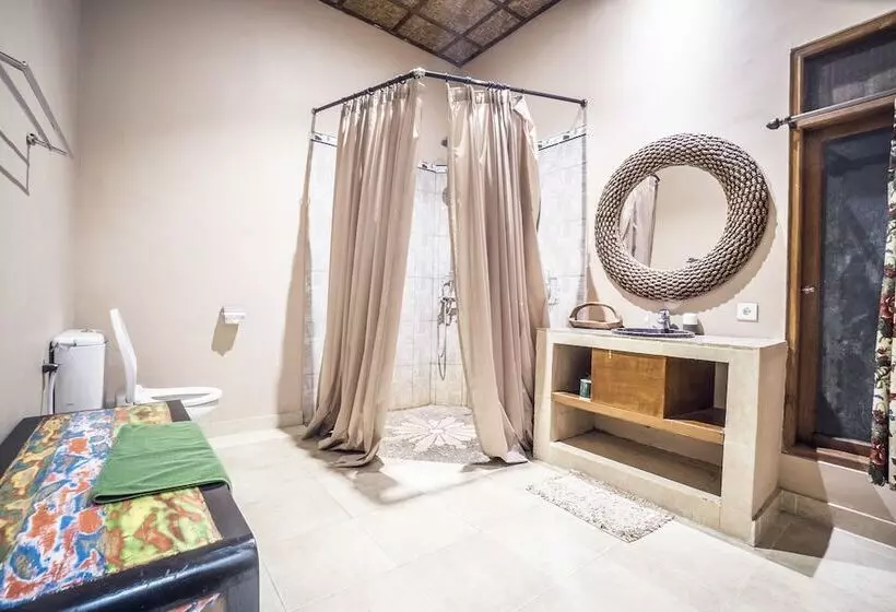 Gajah Biru Bungalows