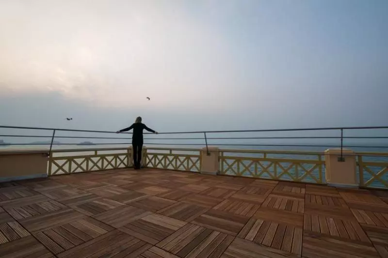 هتل Ambassadeurs Logis