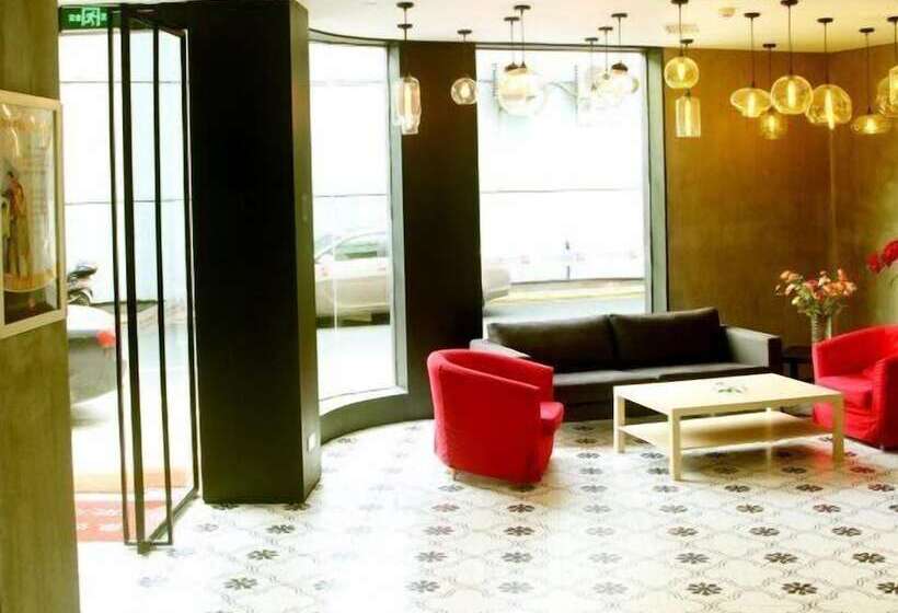 Hotel Ibis Ningbo Tianyi Square