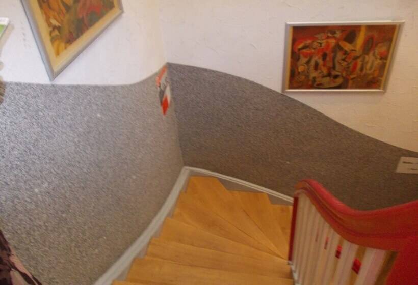 Отель Im Bahnhof Passau