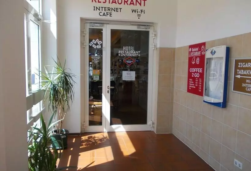 هتل Im Bahnhof Passau