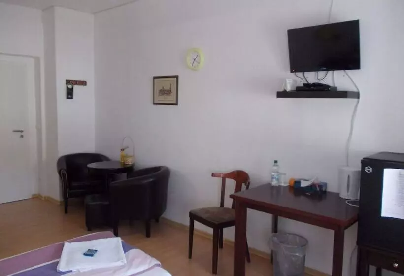 هتل Im Bahnhof Passau