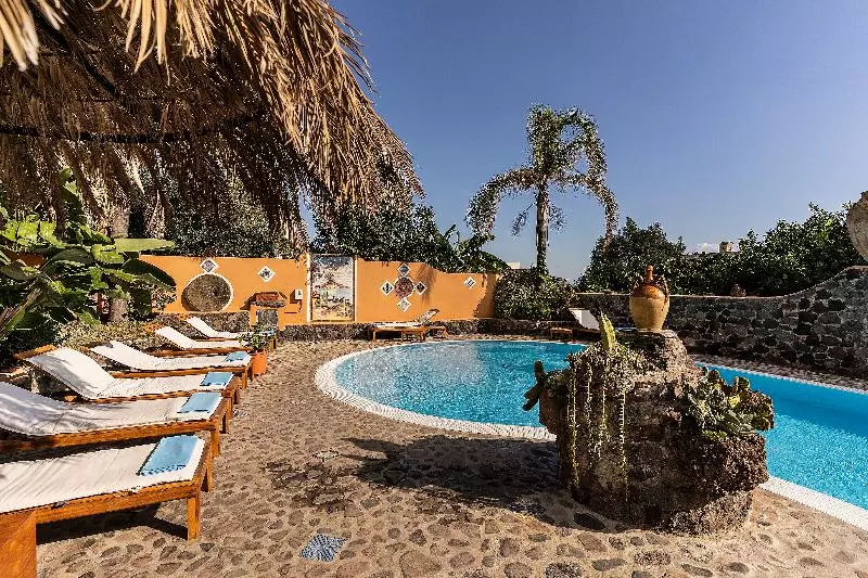 هتل Mamma Santina