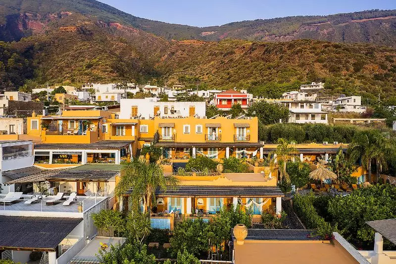 هتل Mamma Santina