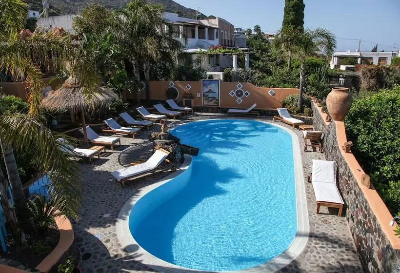 هتل Mamma Santina