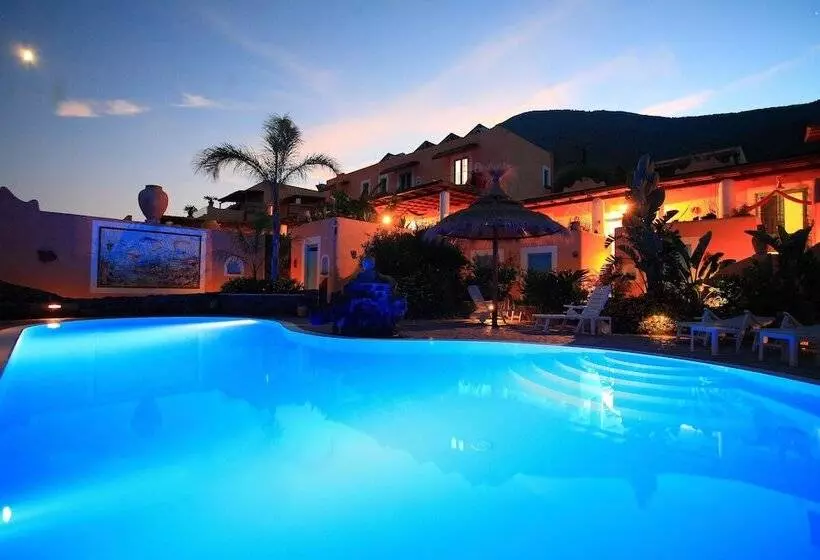 هتل Mamma Santina