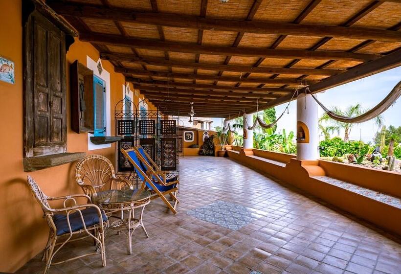 ホテル Mamma Santina