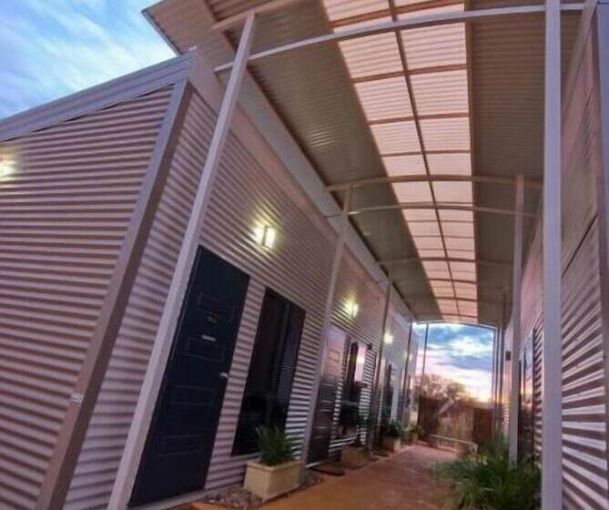 בית מלון כפרי Mia Mia House In The Desert